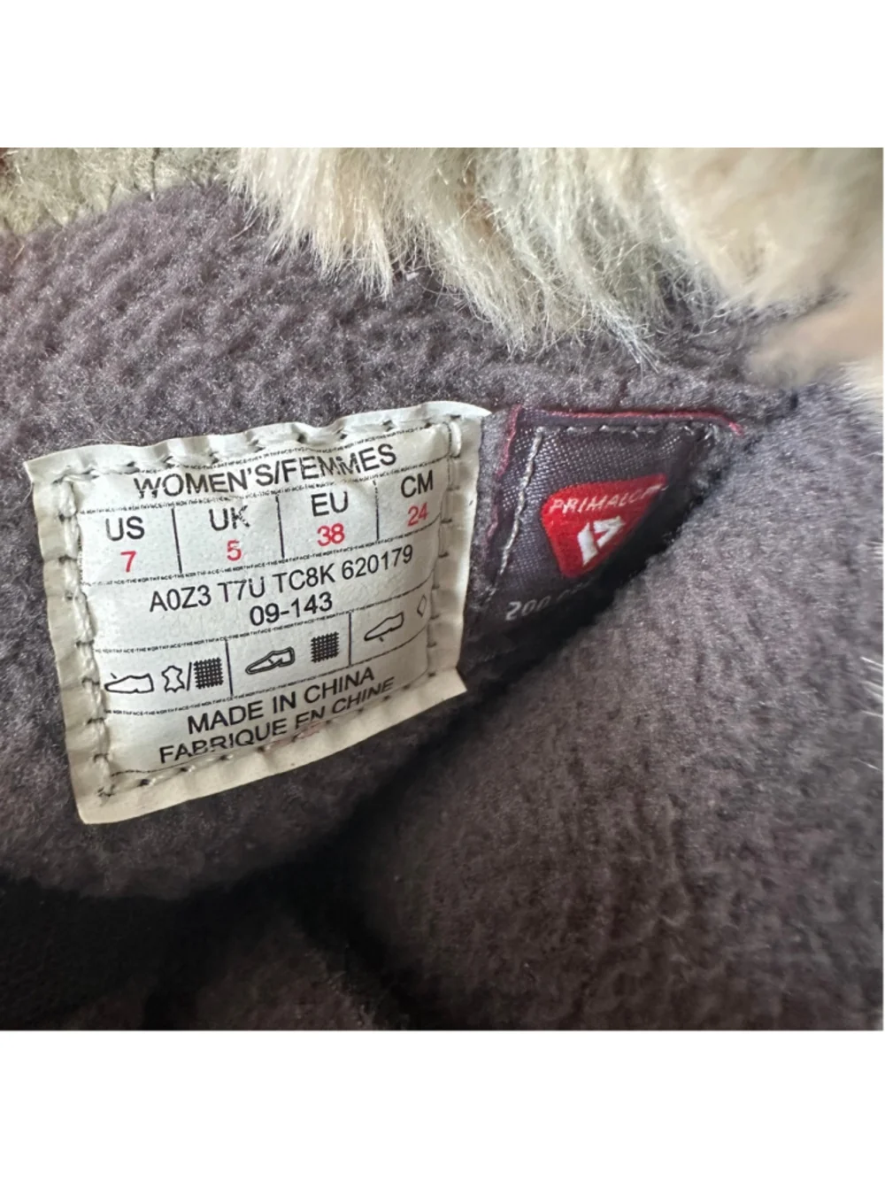 The North Face Nuptse Purna Snow Boots Womens 7 Gray Waterproof Primaloft